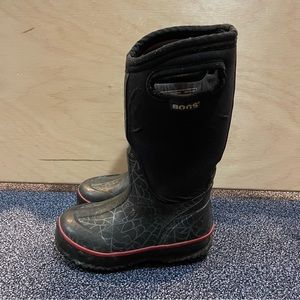 Bogs Winter Boots Spider Web
